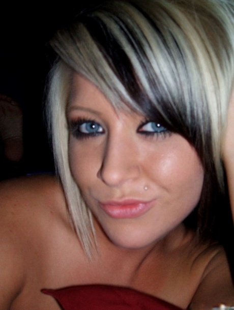 Dirty blonde with striking eyes takes self shots in a teasing manner 61343782
