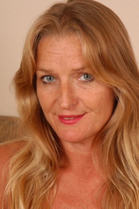 Older blonde woman Vickie letting her saggy tits loose from top 63635036