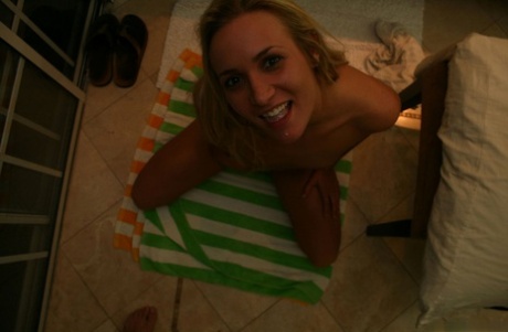 Blonde ex-gf Addison Cain swallows a mouthful of her ex-lover's jizz after sex 47078044