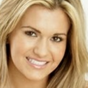 Mindy Lee